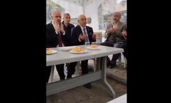 MHP'li Mevlüt Karakaya'dan şehit Uzman Çavuş Cem Dolapçı’nın Mamak’taki baba ocağına taziye ziyareti