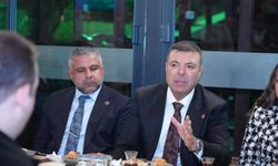 MHP’li Bayraktar Keçiören’de esnaf ve vatandaşlarla buluştu