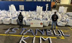 Ambarlı Limanı’nda operasyon: Piyasa değeri 94 milyon lira olan 394 bin paket kaçak sigaraya el konuldu