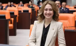 MHP’li Zuhal Karakoç: Bayrak Olayı, Kahramanmaraş’ın hürriyetine uzanan elli nasıl kırdığının destanıdır
