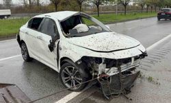 Samsun’da otomobil takla attı