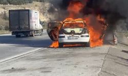 Yolda korku dolu anlar: Araç alevlere teslim oldu