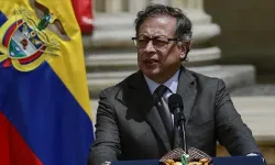 Kolombiya lideri Petro'dan, Trump'ın ülkesini hedef alan sözlerine "sert" tepki