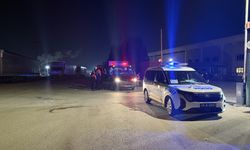 İzmir'de tırdaki kimyasal madde sızıntısından etkilenen 5 kişi hastaneye kaldırıldı