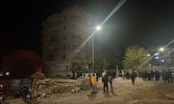 Şanlıurfa’da apartman yangını korkuttu, 9 kişi dumandan etkilendi