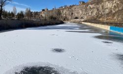 Ayaz etkisini artırdı: Türkiye’nin en soğuk noktası Göle oldu