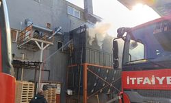 Mobilya fabrikasında yangın: 1 işçi yaralandı