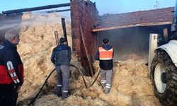 Kütahya’da ahır yangını büyümeden söndürüldü