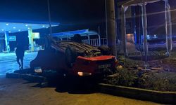 Lüleburgaz'da takla atan otomobildeki 2 kişi yaralı olarak kurtuldu