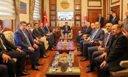 Adalet Bakanı Tunç Bayburt Valiliğini ziyaret etti