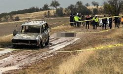 Isparta'da vahşet! Dağlık alanda yanmış aracın kenarında başsız erkek cesedi bulundu