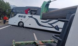 Kazada kapanan E-90 Otoyolu, araçların çekilmesiyle trafiğe açıldı