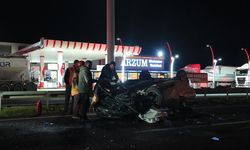 Otomobil tıra arkadan çarpıp takla attı: 1 ölü, 1'i ağır 3 yaralı