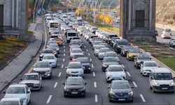 Ankara'da ulaşım sorunu: Artan araç sayısı trafiğe 22 dakikalık yük getirdi