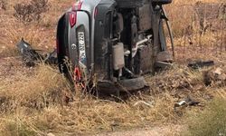 Kurtalan'da devrilen otomobilin sürücüsü yaralandı