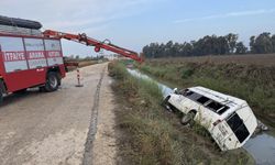 Adana’da tarım işçileri taşıyan servis kanala düştü: 18 yaralı