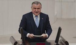 Bakan Bak duyurdu: KYK burslarında artış