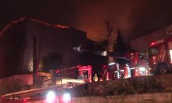 Üsküdar'da restorasyon yapılan ahşap köşkte yangın