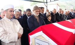 Eski AK Parti Giresun Milletvekili Öztürk, Giresun'da son yolculuğuna uğurlandı