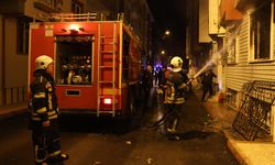 Elazığ’da ev yangını: 2 kişi dumandan etkilendi