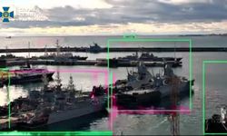 Ukrayna, Rusya’ya ait denizaltıyı vurdu