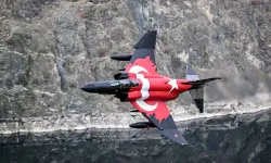 Türk Hava Kuvvetleri'ne ait "Fantom" uçakları İtalya'da tatbikata katıldı