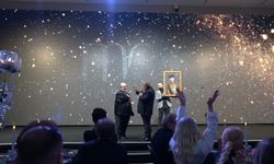 Atatürk portresi satıştan çekildi