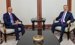 Ankara'da kritik görüşme: Dışişleri Bakanı Fidan Barrack'ı kabul etti