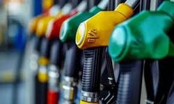 Benzinin litre fiyatına yüzde 3,85 oranında indirim geliyor!