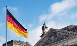 Almanya ABD'nin ulusal güvenlik strateji belgesinde bulunan bazı ifadelere tepki gösterdi
