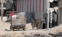 İsrail askerleri, Batı Şeria'da düzenlediği baskınlarda 3 Filistinliyi yaraladı