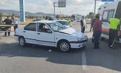 Afyonkarahisar'da iki otomobilin çarpışması sonucu 7 kişi yaralandı