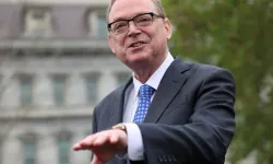 Trump, Kevin Hassett'den "potansiyel Fed başkanı" olarak bahsetti