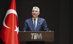 Bakan Bolat'tan ihracatta 2030 mesajı! Hedef 500 milyar dolar...