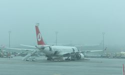 Diyarbakır'da uçak seferleri aksadı