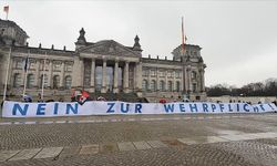 Almanya’da asker sayısını artırmayı amaçlayan yasa tasarısı Federal Meclis tarafından kabul edildi