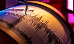 Japonya açıklarında 7,6 büyüklüğünde deprem meydana geldi