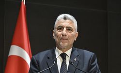 Ticaret Bakanı Bolat, enflasyon hedefleri korunurken üretici ve tüketiciyi gözeten adımların süreceğini söyledi