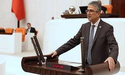 MHP'li Aydın'dan Yunan bakan Dendias'a tepki: Teyakkuz halimizi göz ardı etmiyoruz