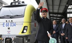 Turistik Doğu Ekspresi'nin yeni sezondaki ilk seferi Ankara'dan uğurlandı