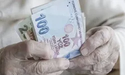 Yaşlı ve engelli aylıkları hesaplara yatırılmaya başlandı