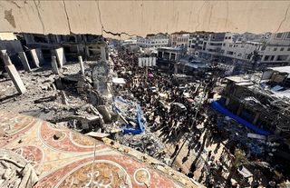 Mısır ile Katar "insani aranın" 2 gün daha uzatılması için görüşmelerini sürdürüyor