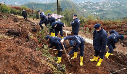İç Anadolu'da "Milli Ağaçlandırma Günü"nde fidanlar toprakla buluşturuldu
