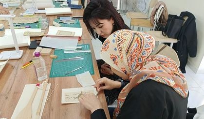 Özbeki̇stan'da Yazma Eserler Restorasyonu Laboratuvarı Açıldı