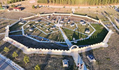 Asırlık eserlerin minyatürleri yapıldı: Sivas'taki tarihi binalar bir araya toplandı