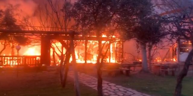 Olimpos'ta pansiyon yangını korkuttu