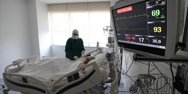 Türkiye'de 1132 kişinin Kovid-19 testi pozitif çıktı, 7 kişi hayatını kaybetti