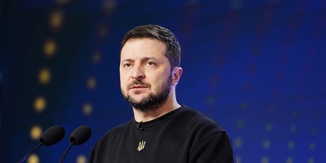 Ukrayna Devlet Başkanı Zelenskiy: Tüm Ukraynalı erkek ve kadınları tekrar özgürlüğüne kavuşturacağız