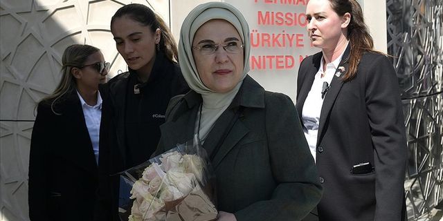 Emine Erdoğan'dan New York’ta Türkevi’ne ziyaret