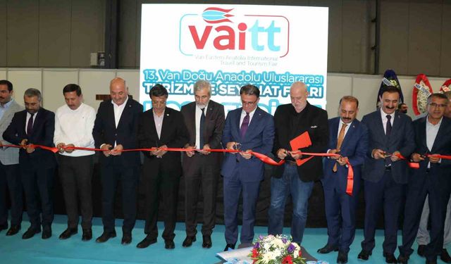 ‘Van Doğu Anadolu Uluslararası Turizm ve Seyahat Fuarı’ kapılarını ziyaretçilere açtı